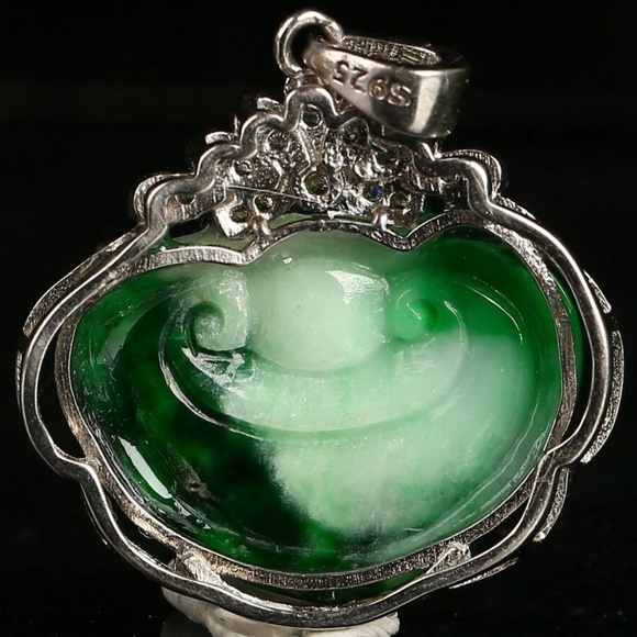 925 Silver Cert'd Natural Green Grade A Jadeite Jade Pendant RuYi 如意 - Picture 7 of 11